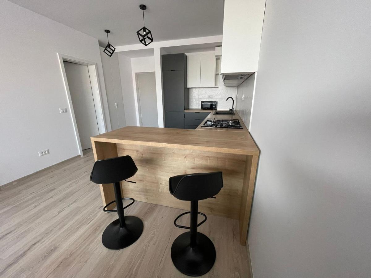 Avanera Sunny Apartments Сучава Экстерьер фото