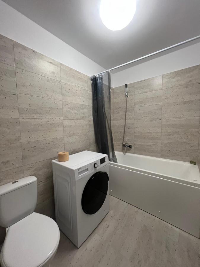 Avanera Sunny Apartments Сучава Экстерьер фото